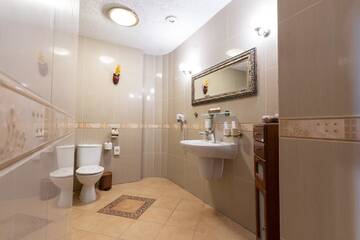 Фото номера Апартаменты с балконом Отель Hotel Trylogia г. Зелонка 4